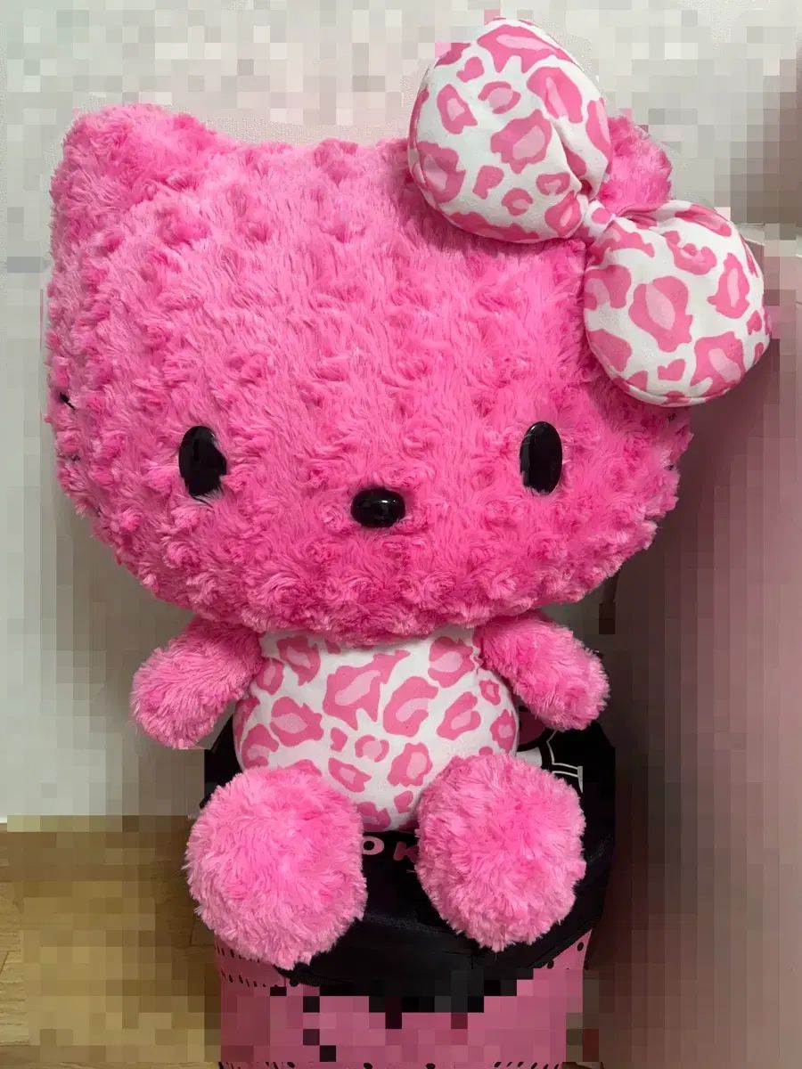 ハローキティ ピンク レオパード（ホピ） 大型 ぬいぐるみ ギャル