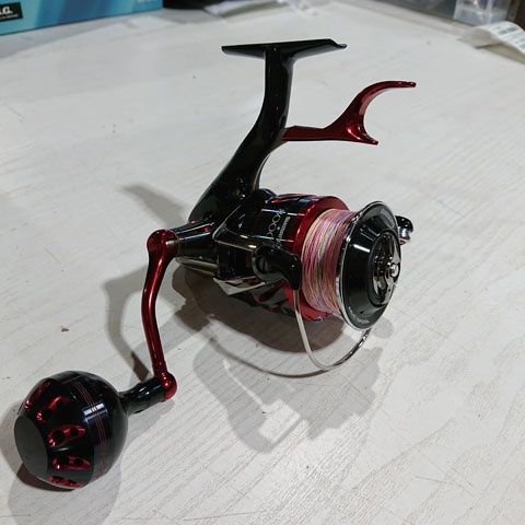 シマノ　18BB-X レマーレ　8000D　スピニングリール