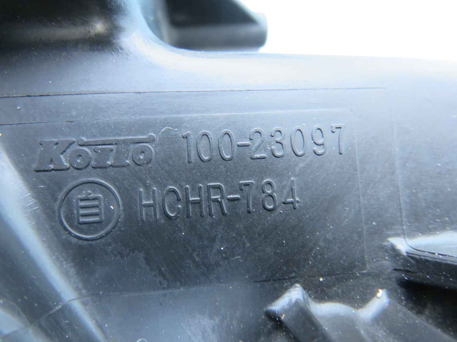 ☆SFC6873/レンズ綺麗/点灯OK 日産 C26 NC26 HC26 FC26 セレナ 純正