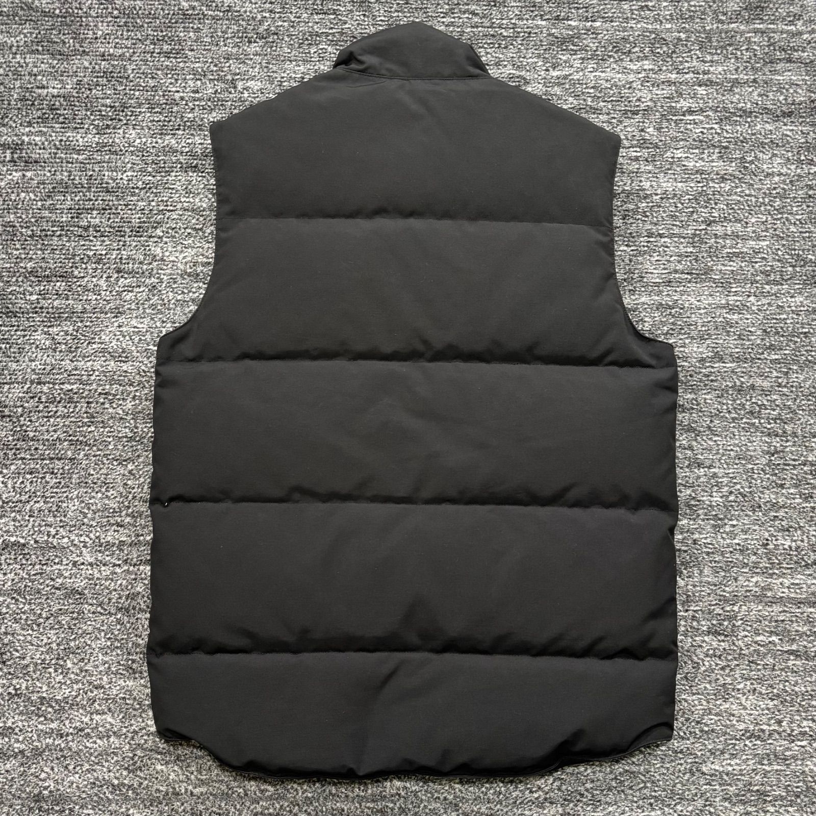 極美品 CANADA GOOSE FREESTYLE VEST 4154M M カナダグース フリー