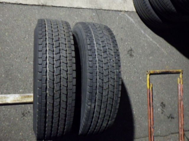 T2412-6　スタッドレスタイヤ　ヨコハマ　ice GUARD ig91　195/80R15　107/105L LT　2022年　２本セット