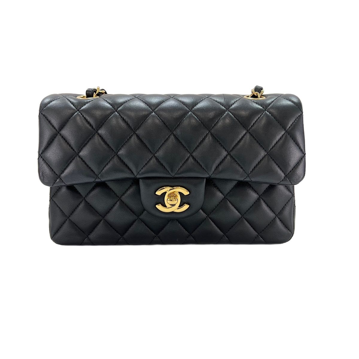 CHANEL シャネル ショルダーバッグ マトラッセ23【中古】 453,600円
