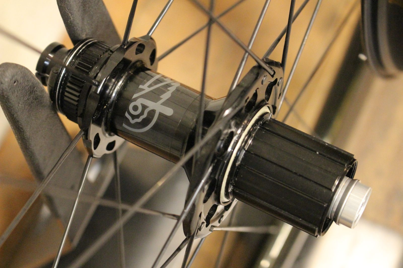 カンパニョーロ CAMPAGNOLO シャマル カーボン SHAMAL CARBON DB 