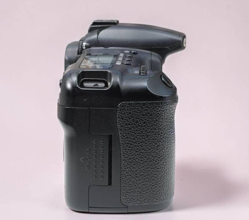 手ぶれ補正レンズ付 Canon EOS 20D スマホ転送OK 初心者向け011 正規品
