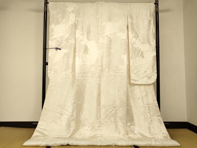 平和屋本店●白打掛　白無垢　和装　婚礼　結婚式　花嫁　神社挙式　唐織　御所車枝花文　逸品　AABJ2687fw