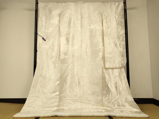 平和屋本店●白打掛　白無垢　和装　婚礼　結婚式　花嫁　神社挙式　唐織　飛鶴流水草花文　逸品　AABJ2704fw