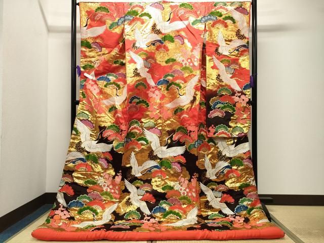 平和屋本店●色打掛　お引きずり　和装　婚礼　結婚式　花嫁　神社挙式　唐織　飛鶴梅松文　金糸　逸品　CABI0562gh
