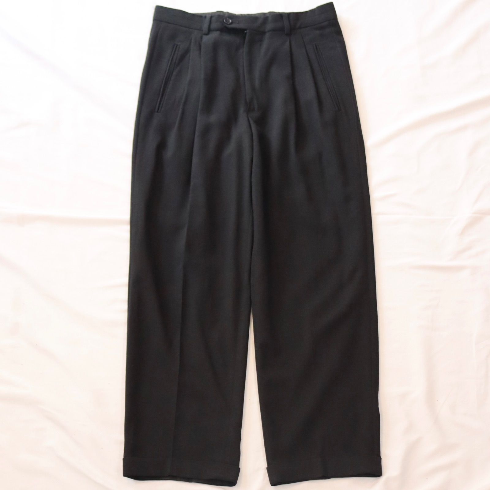 ARMANI COLLEZIONI ワイドストレート　スラックス　イタリア製 ARMANI COLLEZIONI 
