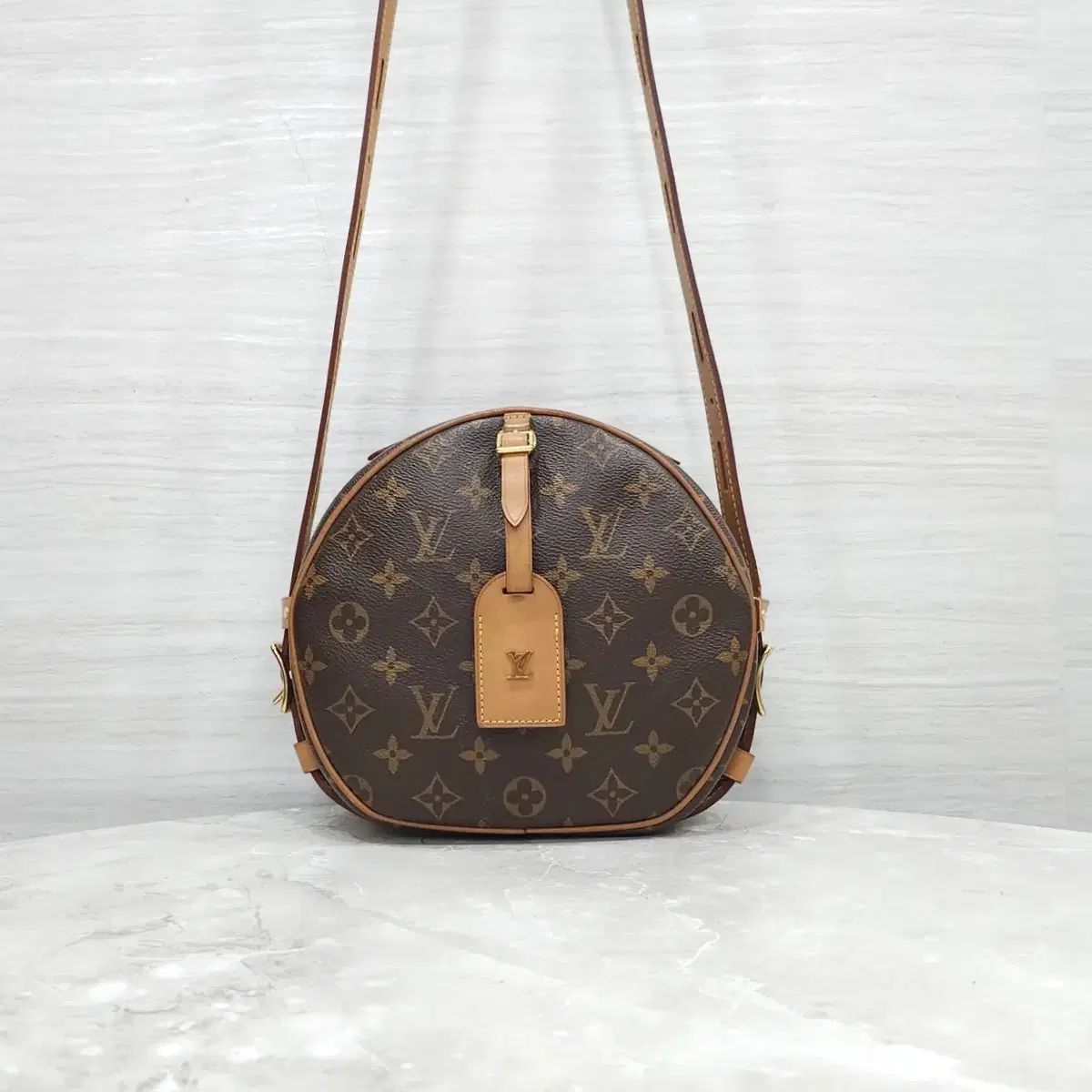 Louis Vuitton ルイヴィトン ブトールシャポ スープル モノグラム クロスバック M52294