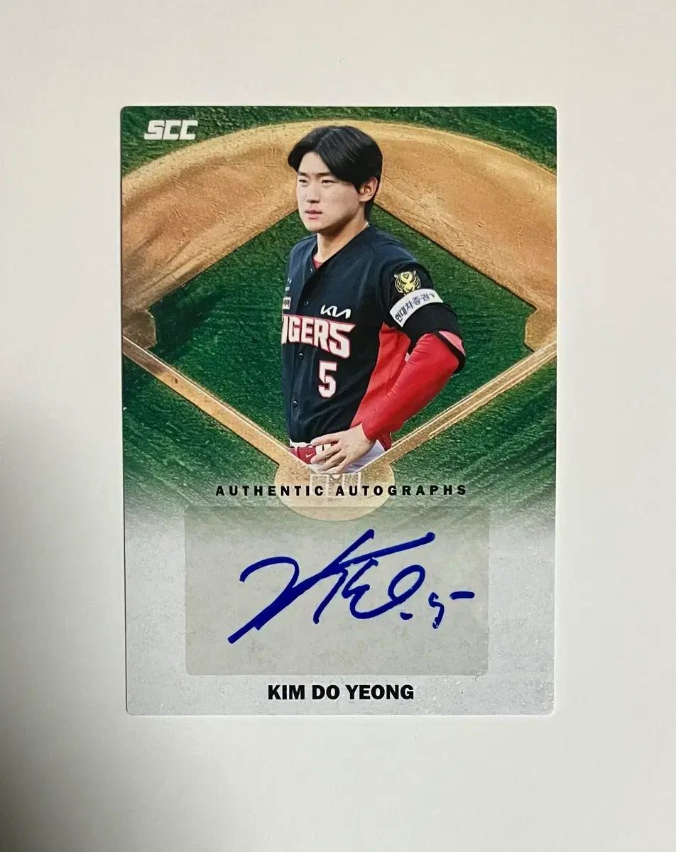 2026 KBO ドヨン(DOYOUNG) オートカード(サイン入り) 出品