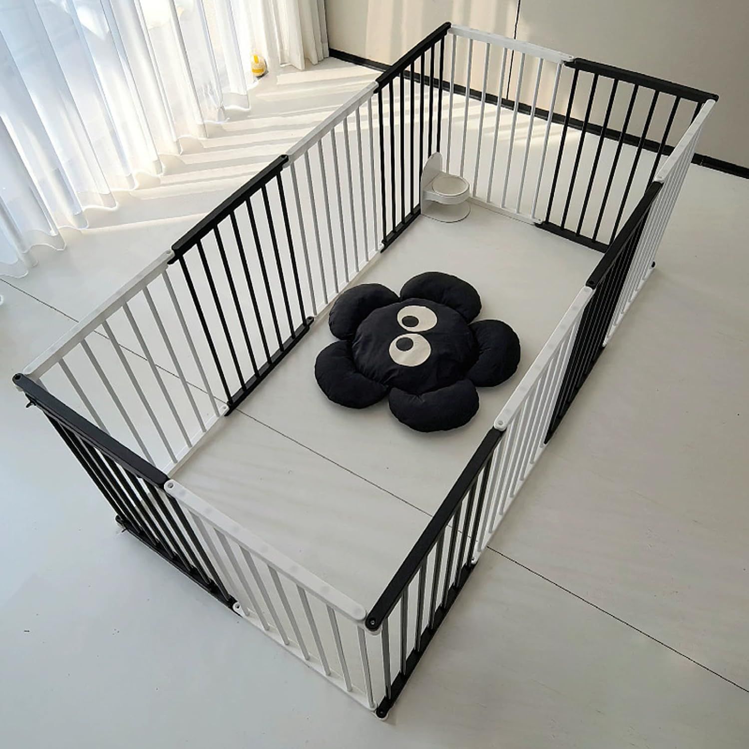 ペットサークル 犬 サークル ドア付き 室内外兼用 自由にレイアウトOK 折り畳み ペットケージ 犬 ゲージ 多頭飼い 安全柵 室内 小型犬 中型犬 組み立て簡単 幅183×奥行93×高さ68cm ブラック