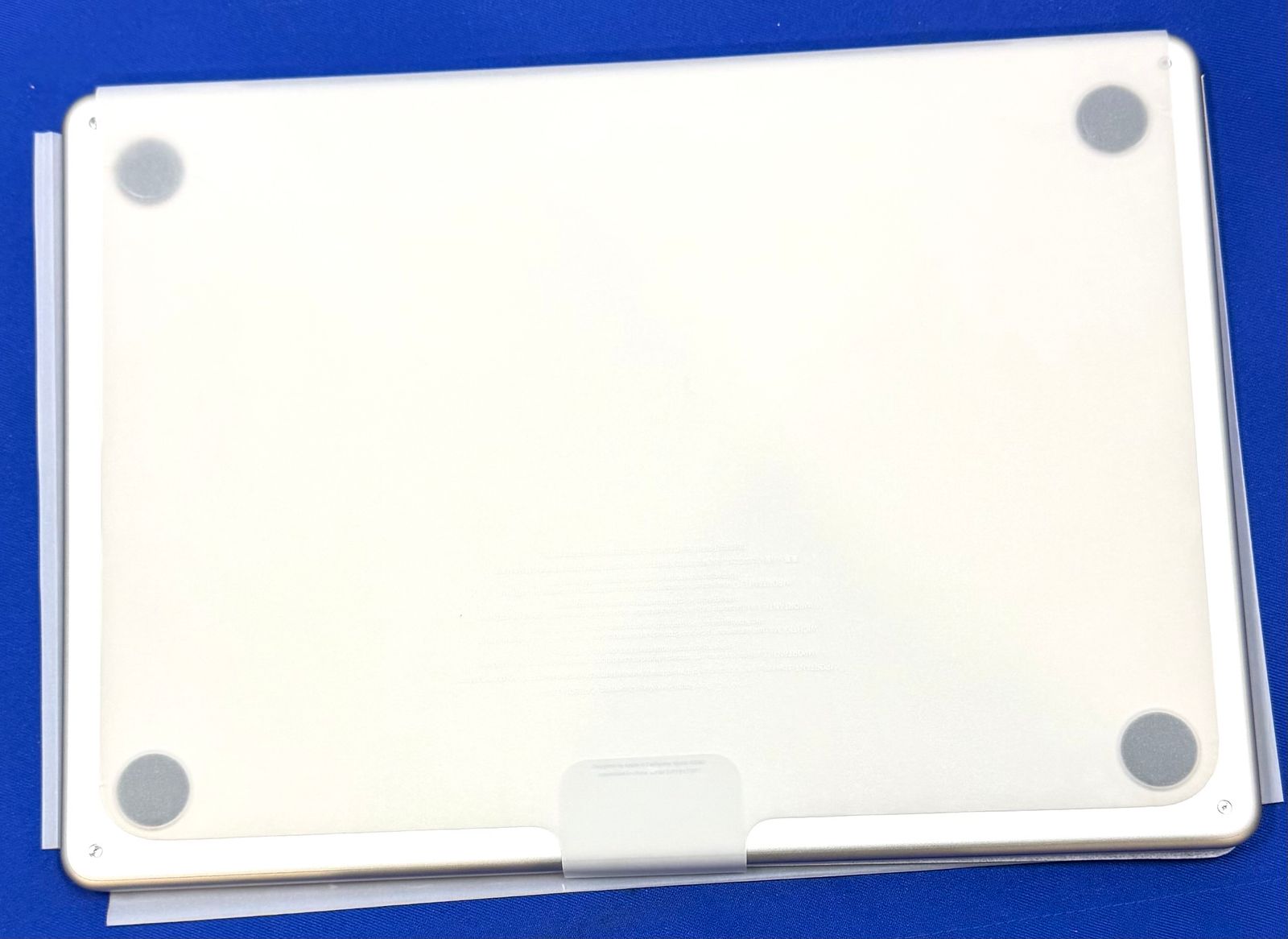 開封済未使用】MacBook Air 13.6
