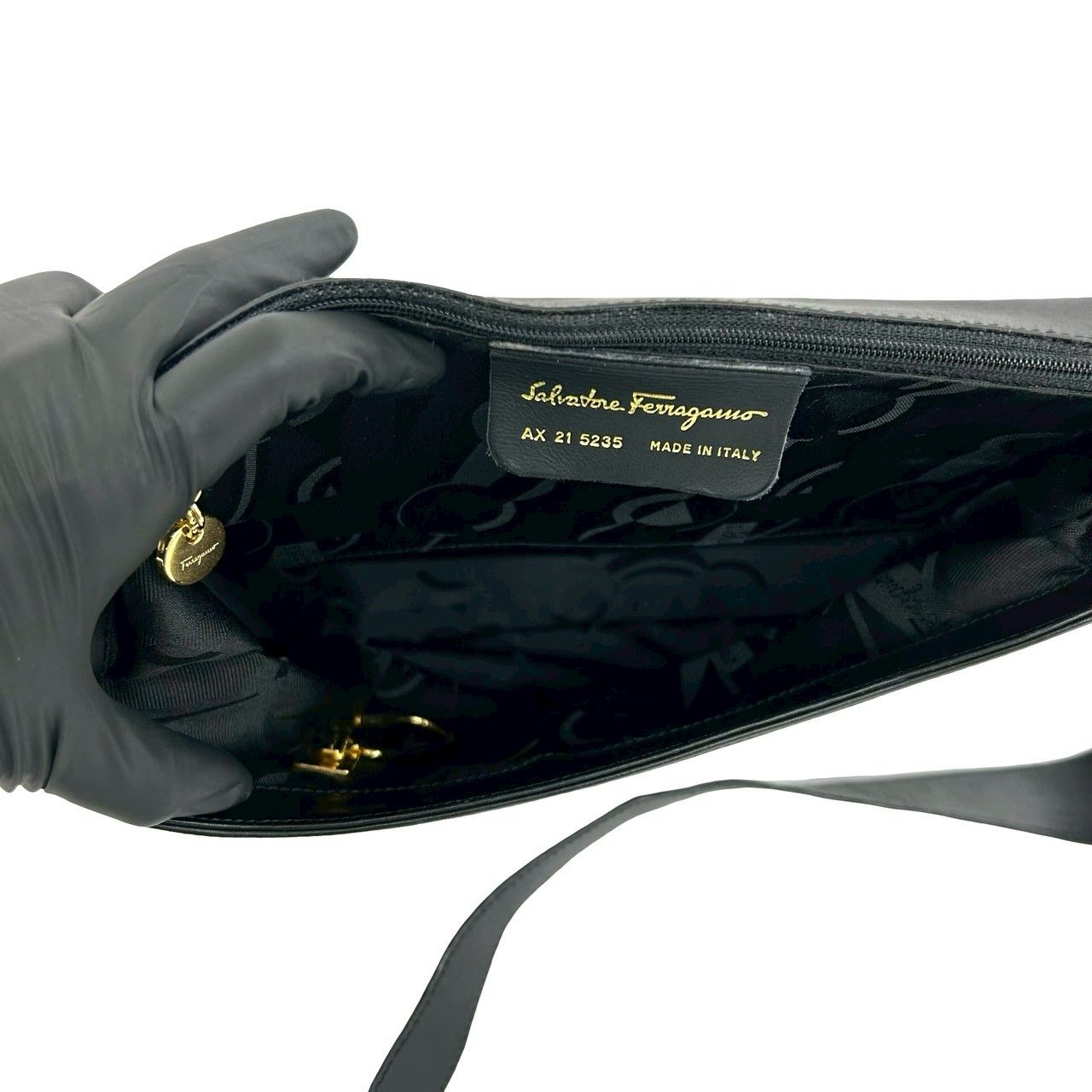 極 美品 Salvatore Ferragamo サルヴァトーレフェラガモ ガンチーニ