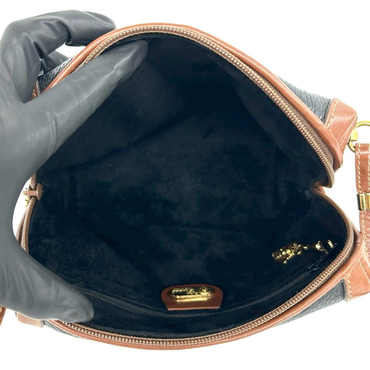 ヴィンテージ グッチ モノグラム ボックス ラージ ショルダーバッグ。 極 美品 GUCCI グッチ オールドグッチ ヴィンテージ GG ロゴ レザー 本