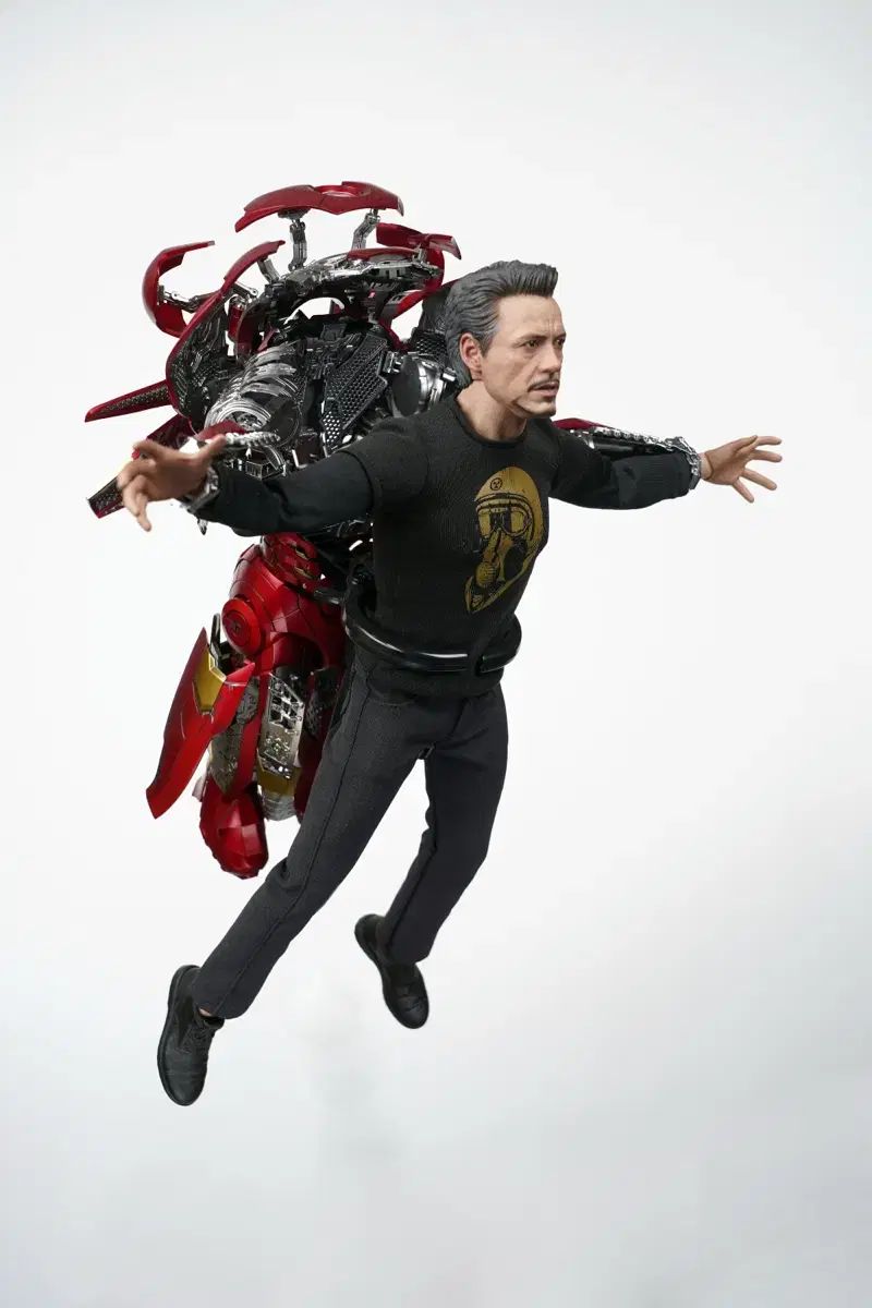 ホットトイズ アイアンマン マーク7 スーテッドアップ出品