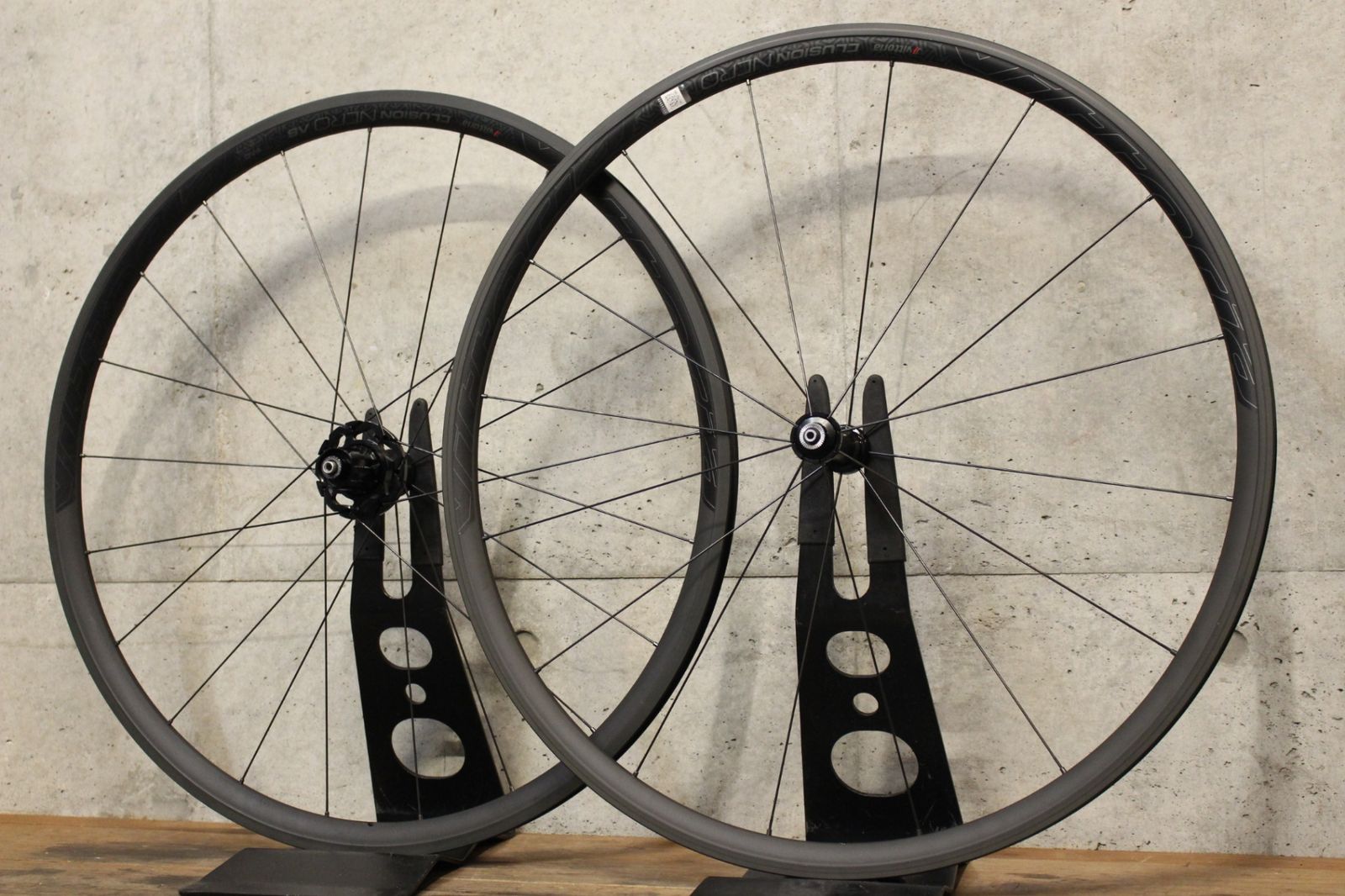 ヴィットリア VITTORIA イリュージョン ネロ ELUSION NERO シマノ 11 ヴィットリア VITTORIA イリュージョン ネロ ELUSION NERO シマノ 11