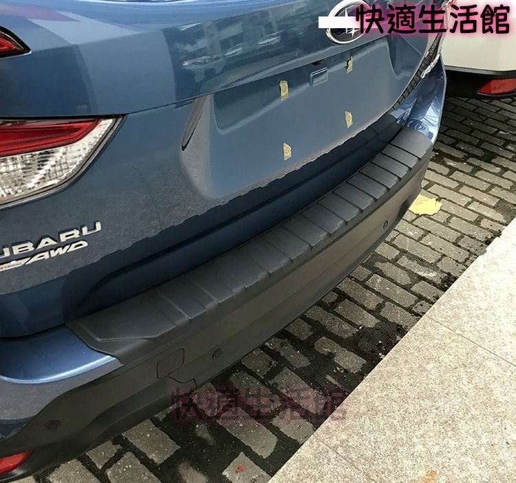 【送料無料】スバル フォレスター SK系 19-24年対応 リアバンパーステップガード ラゲッジ保護カバー 樹脂製 外装パーツCYB gzj626
