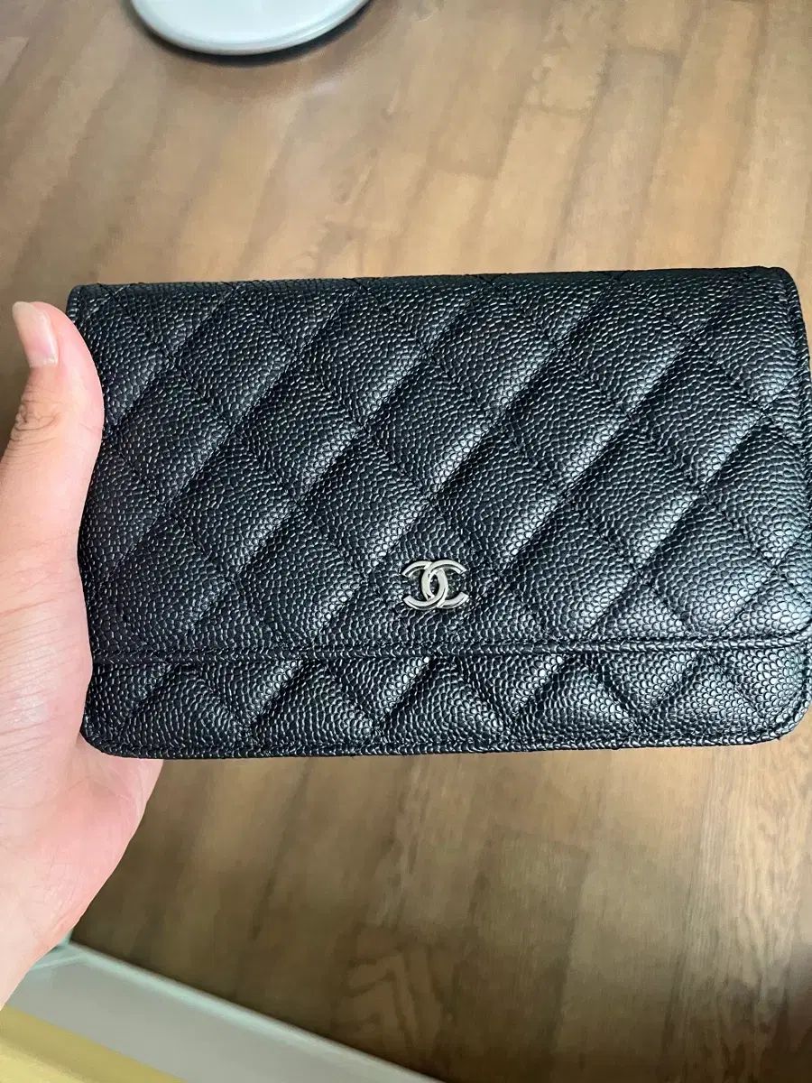 シャネル Classic チェーン バッグ (WOC)