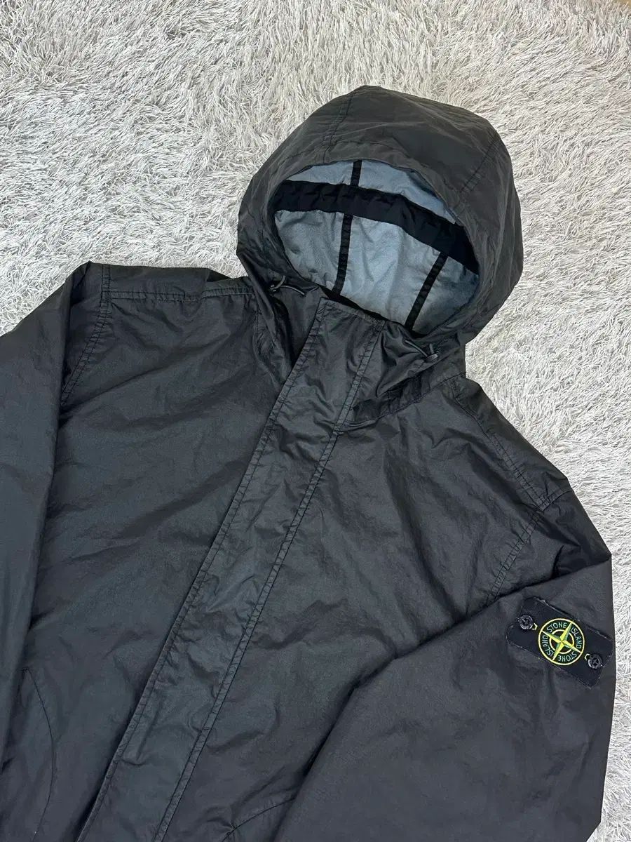 XXL 正規品 STONE ISLAND ストーンアイランド 25SS レジスタント メンブラーナ フーデッド ジャケット