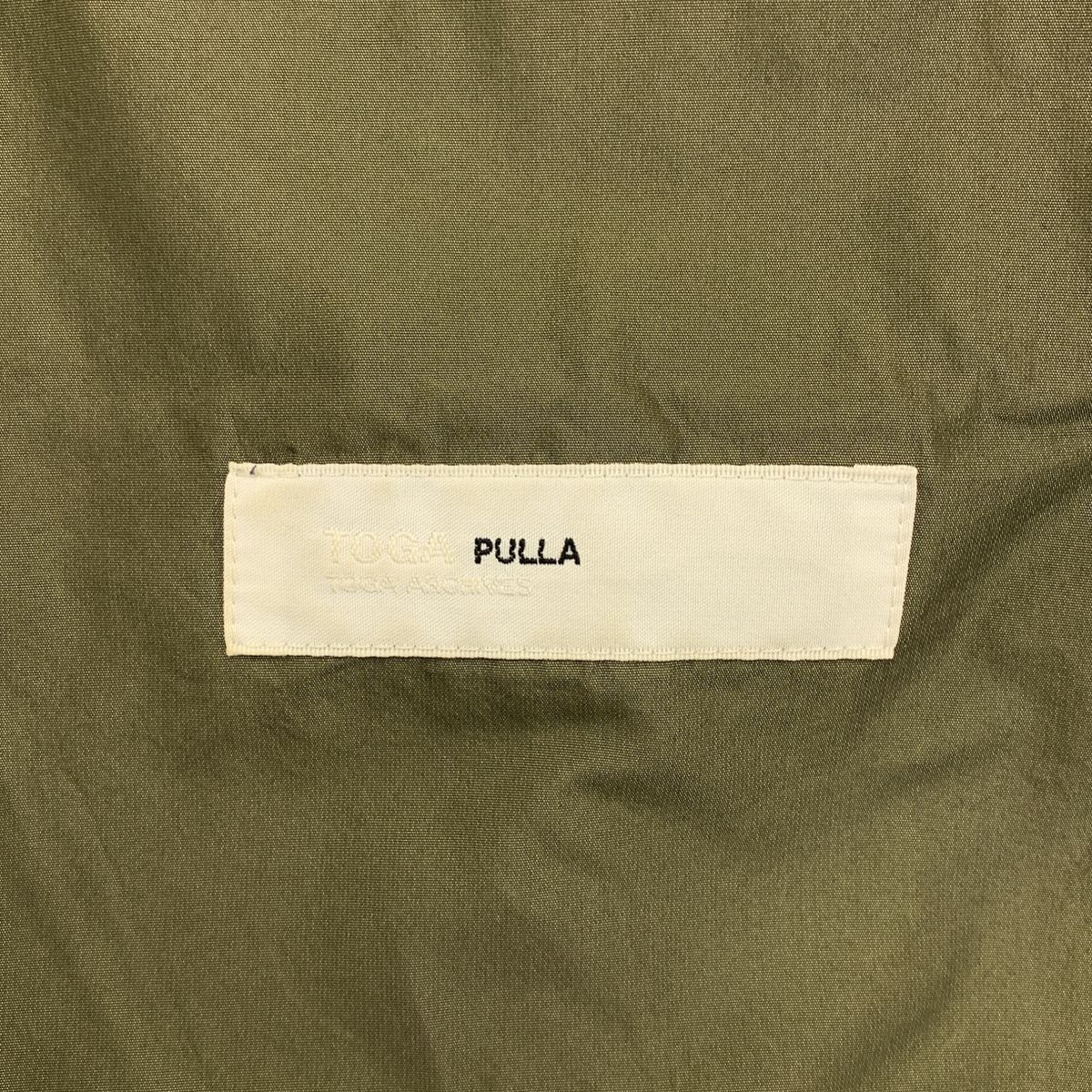 TOGA PULLA / トーガプルラ | 2025SS | MEMORY TAFFTA PANTS / フラワーモチーフ メモリータフタパンツ | 36 | カーキ | レディース TOGA PULLA / トーガプルラ | 2025SS | MEMORY TAFFTA PANTS / フラワーモチーフ メモリータフタパンツ | 36 | カーキ | レディース
