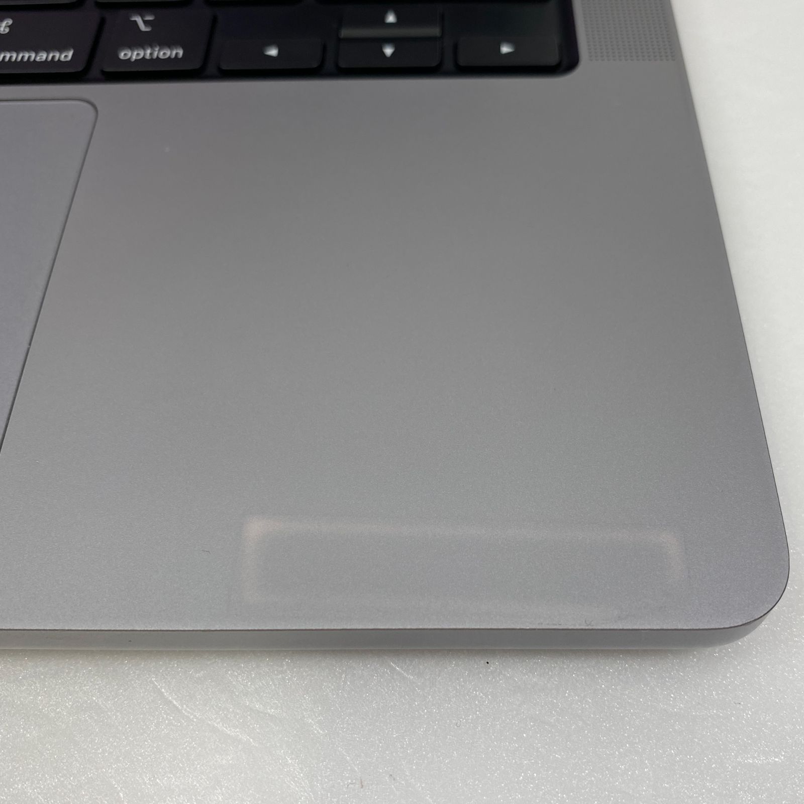 MacBook Pro 14