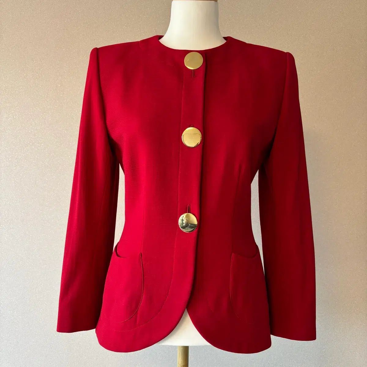 正規品 日本 YVES SAINT LAURENT イヴ・サンローラン レッド ジャケット 36