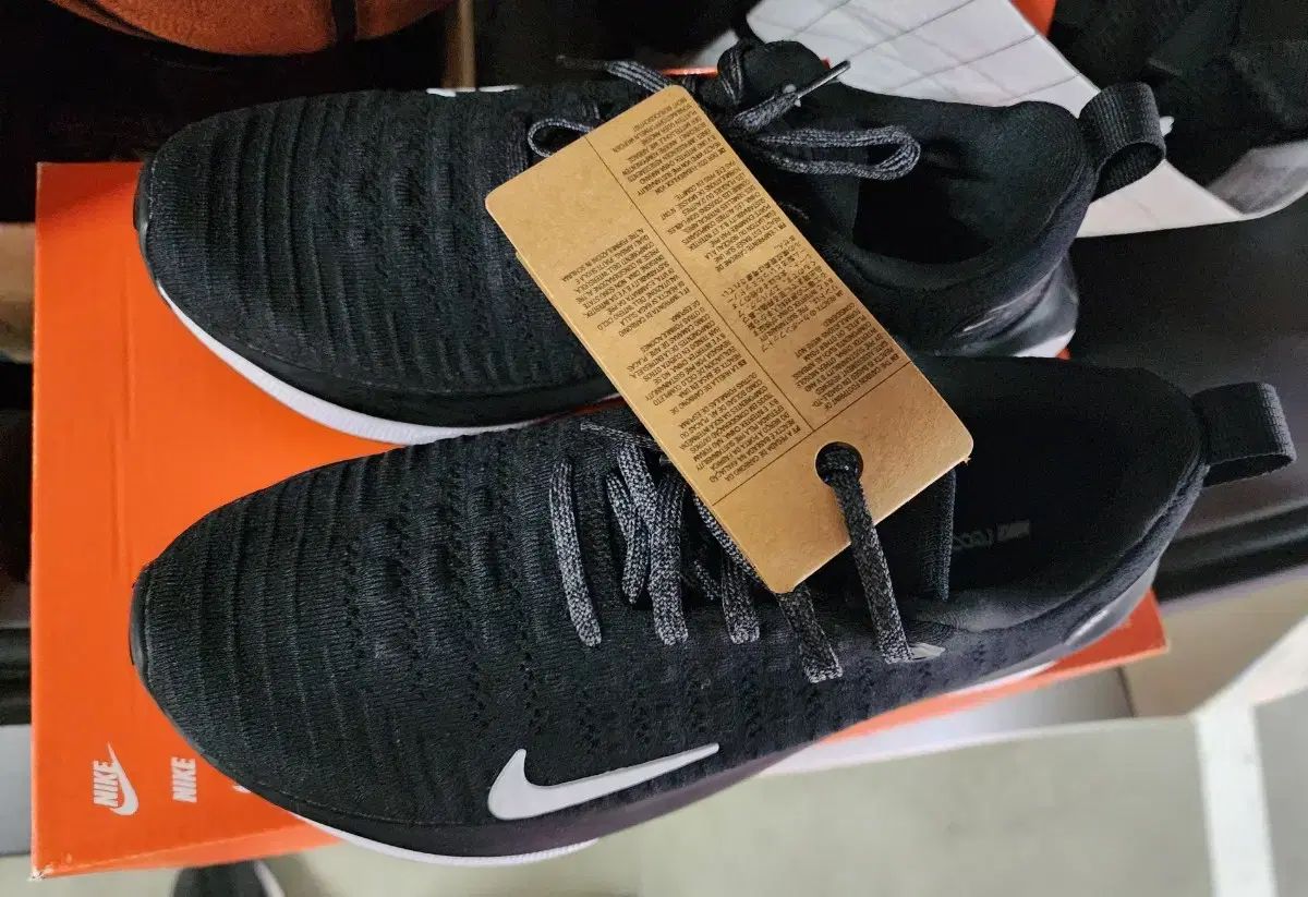 新品 NIKE ナイキ ランニングシューズ インフィニティラン4 出品