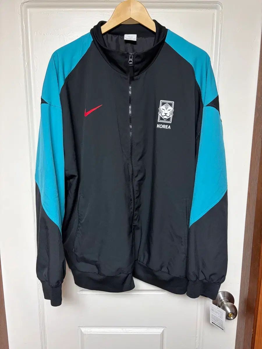 NIKE 韓国代表チーム ウィンドブレーカー ジップアップ ブラック/ブルー