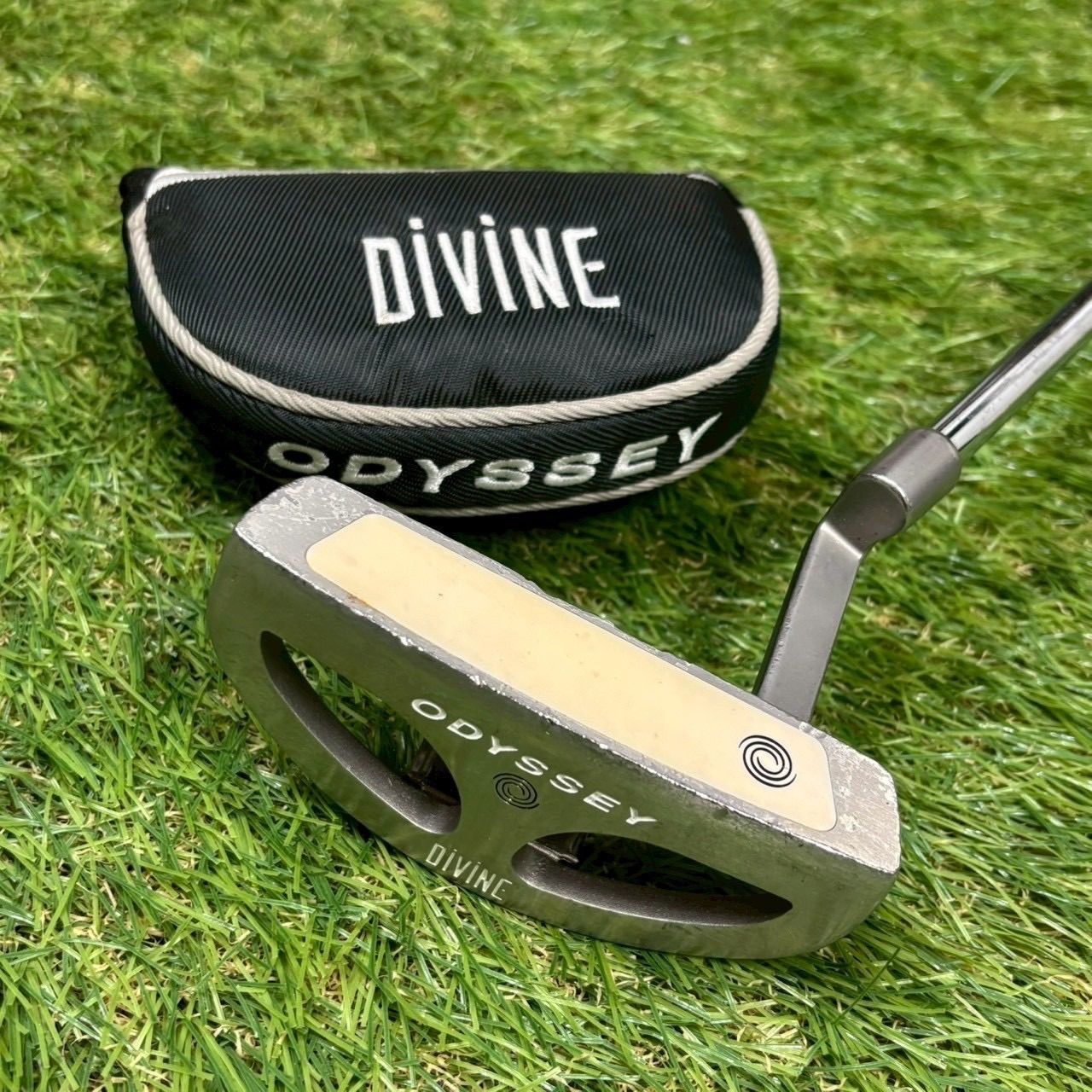 Odyssey パター ゴルフクラブ カバー付き Odyssey パター 本体（カバー