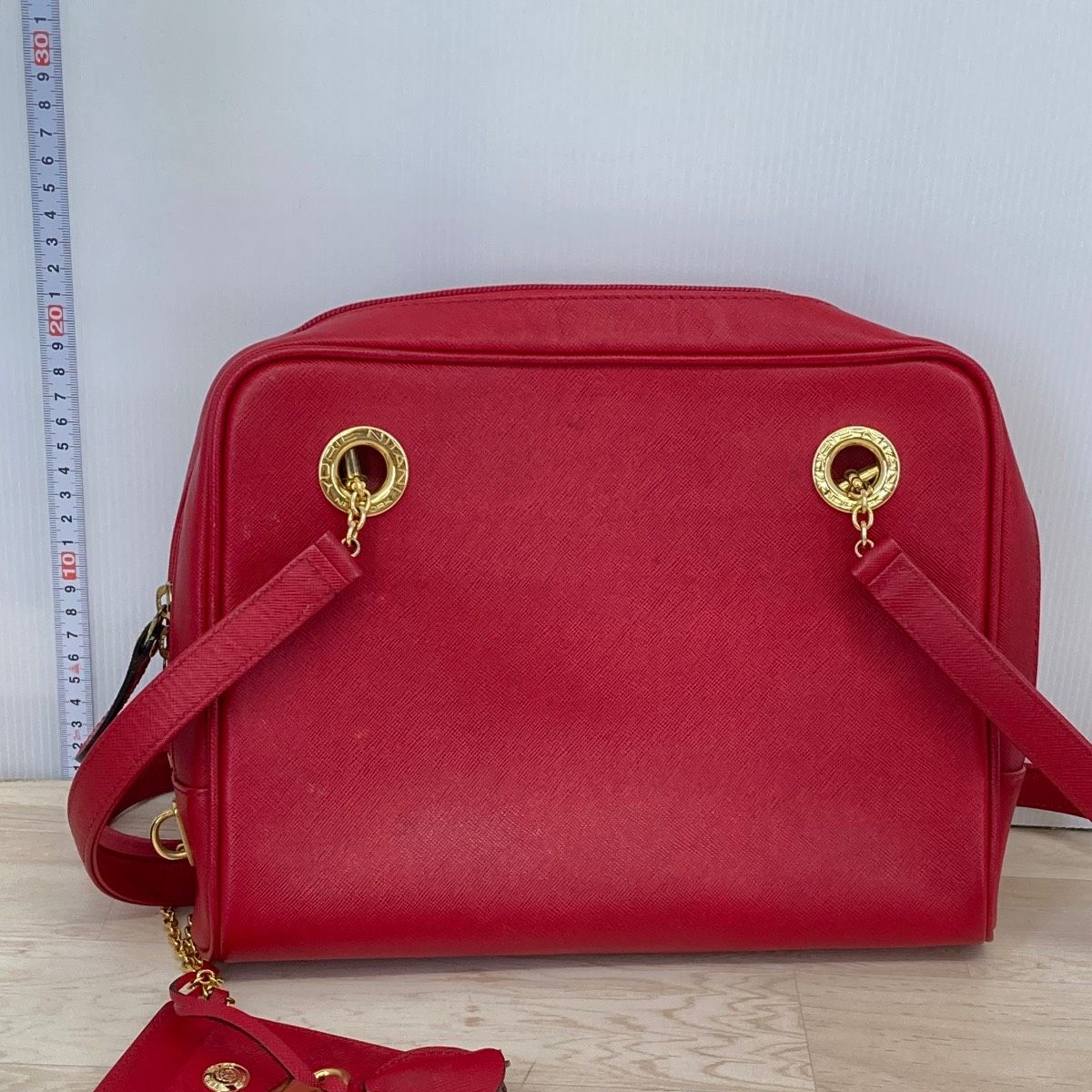 YURIE NITANI ユリエニタニ ショルダーバッグ レッド 赤 ゴールド金具