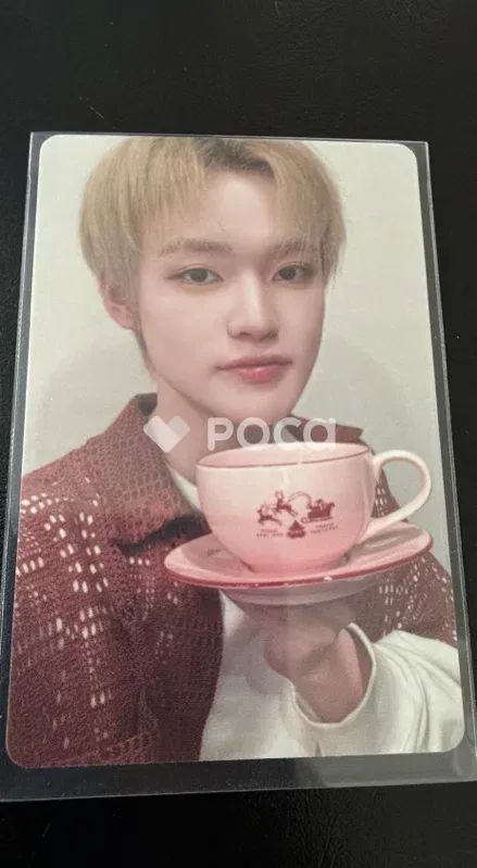 NCT チョンロ 2024 PINK CHRISTMAS PHOTO CARD RANDOM PACK - メルカリ
