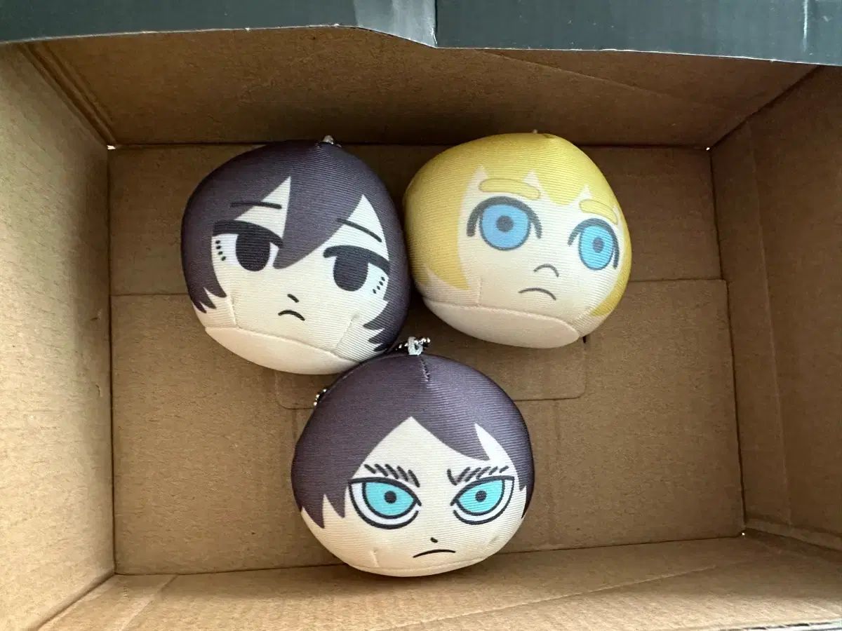 進撃の巨人 エレン ミカサ アルミン おまんじゅう 呪いおまんじゅう