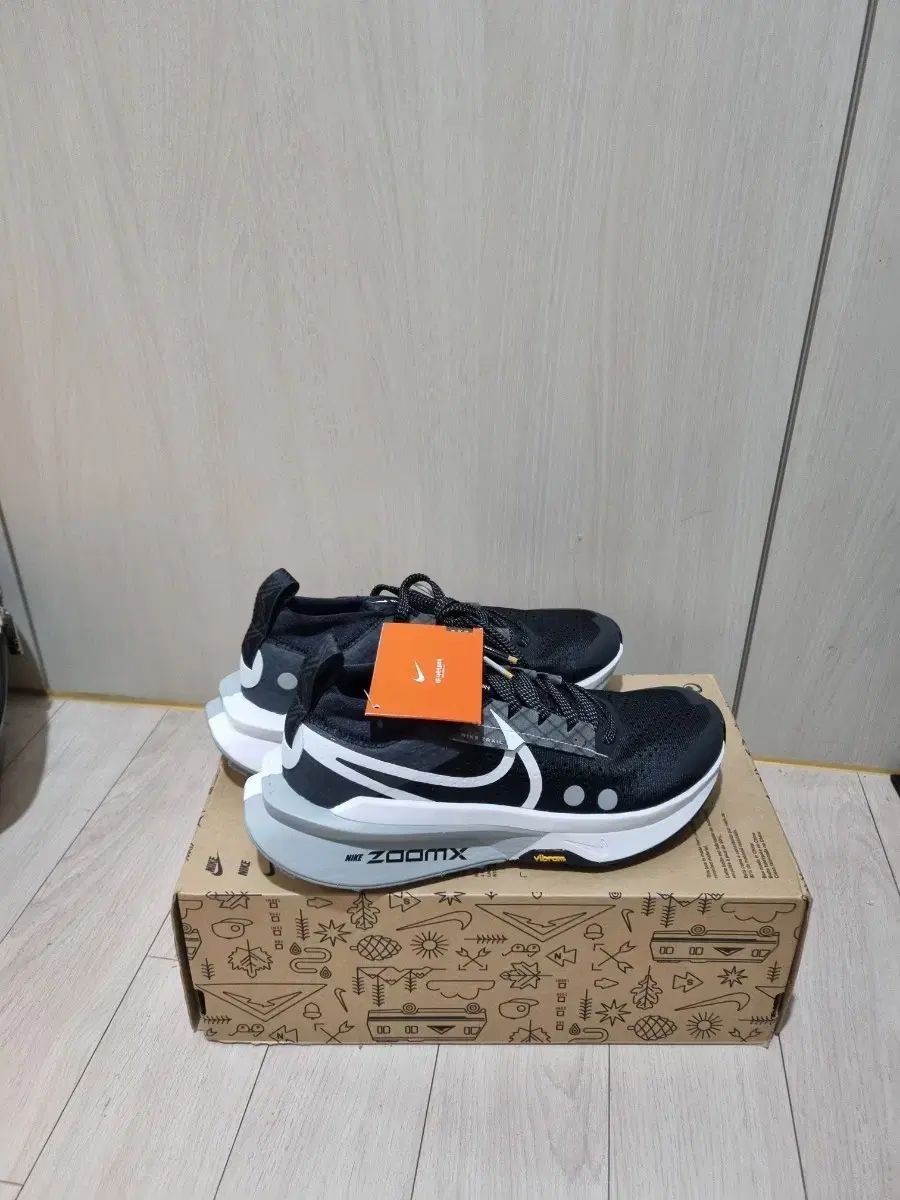 未使用新品)) NIKE ズーム ジェママートトレイル2 スニーカー 235