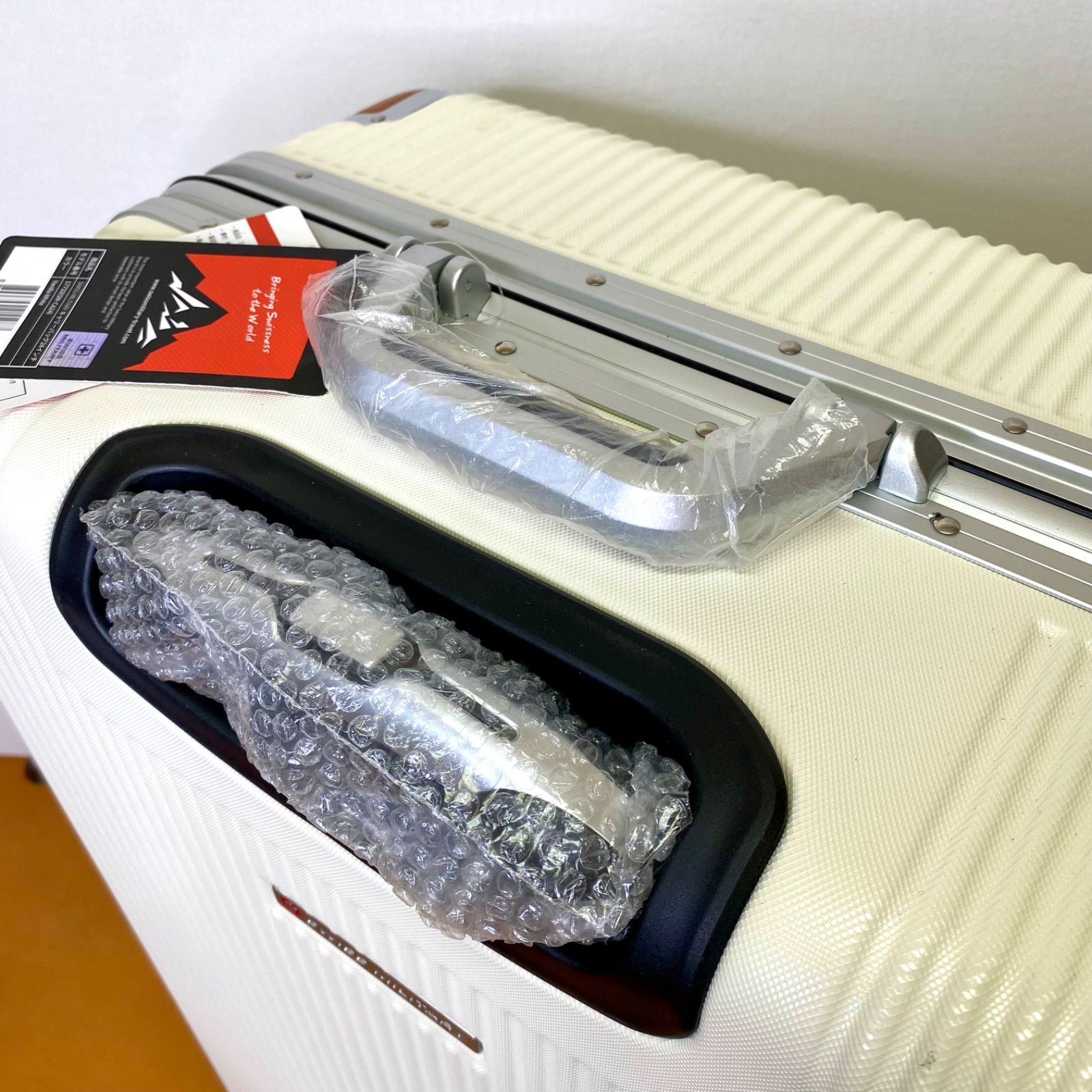 スイスミリタリー スーツケース プレミアム Cタイプ 24インチ 64L SM