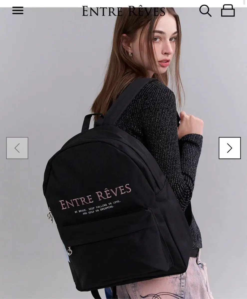 アント・レーヴ ブラック バックパック ほぼ新品