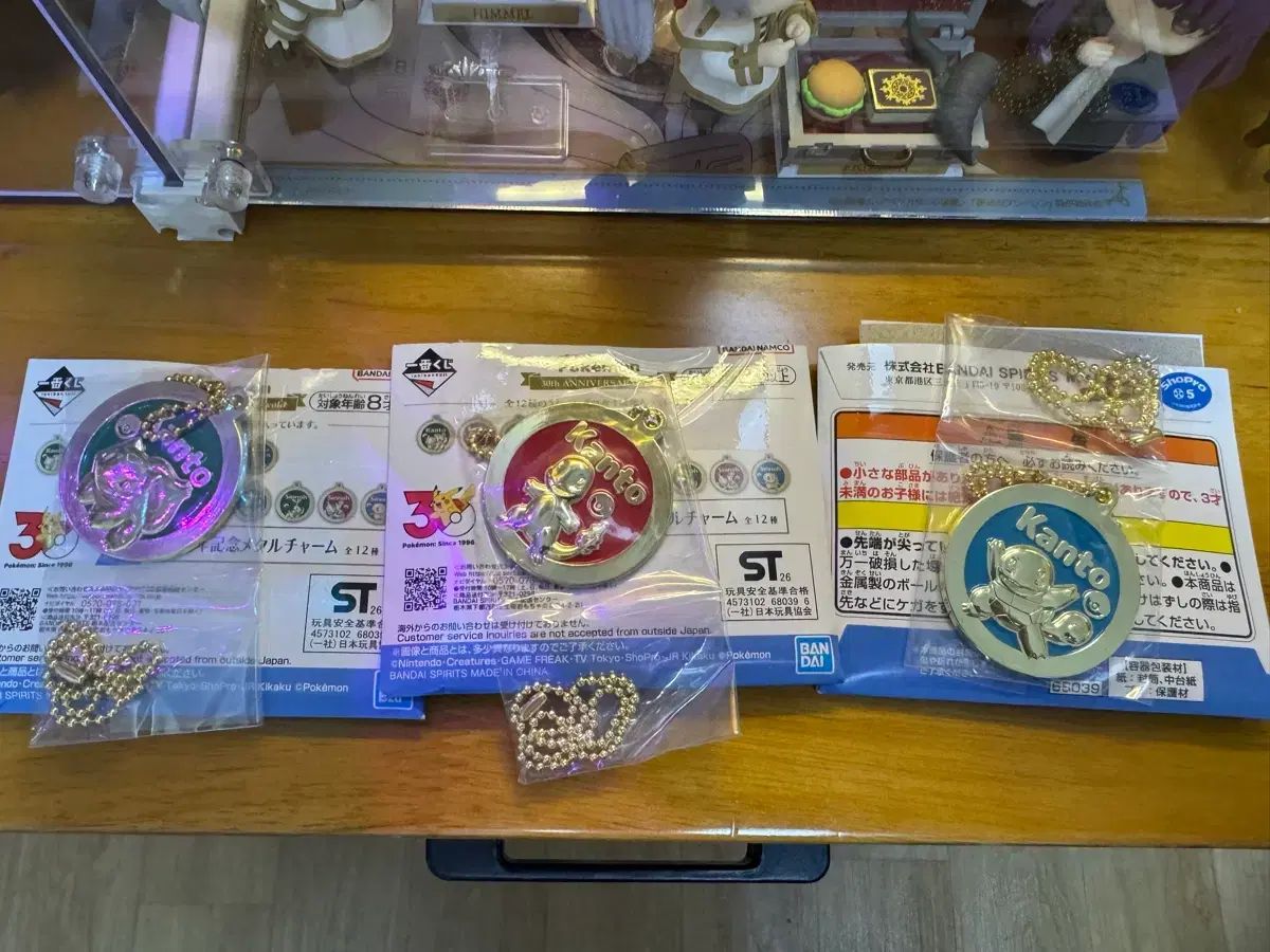 一番くじ ポケットモンスター 30周年 j賞 フシギダネ ヒトカゲ コダック