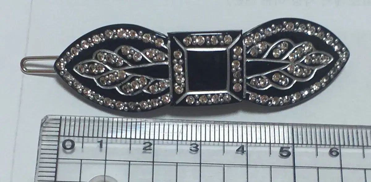 フランス オリビエ リー ビッグ キュービック ヘアクリップ
