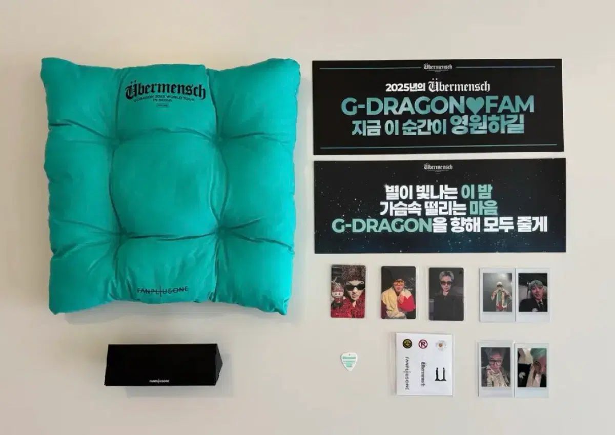 まとめ売り) G-DRAGON（ジードラゴン） GD ウィーバーメンシュ md トレカ クッション スローガン ステッカー サングラス