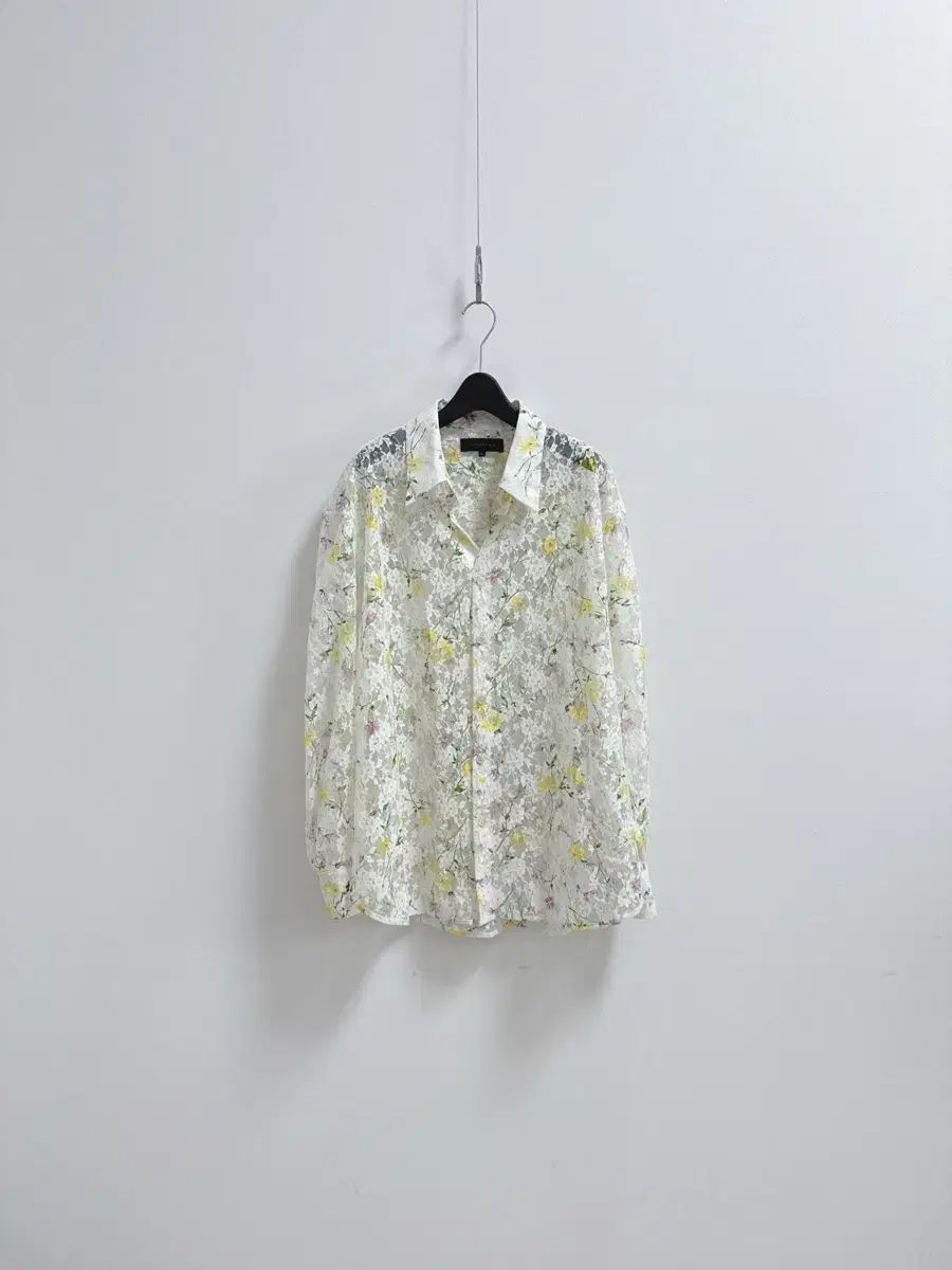 クラッシュアゲイン フローラル シアー レース シャツ 23,335円