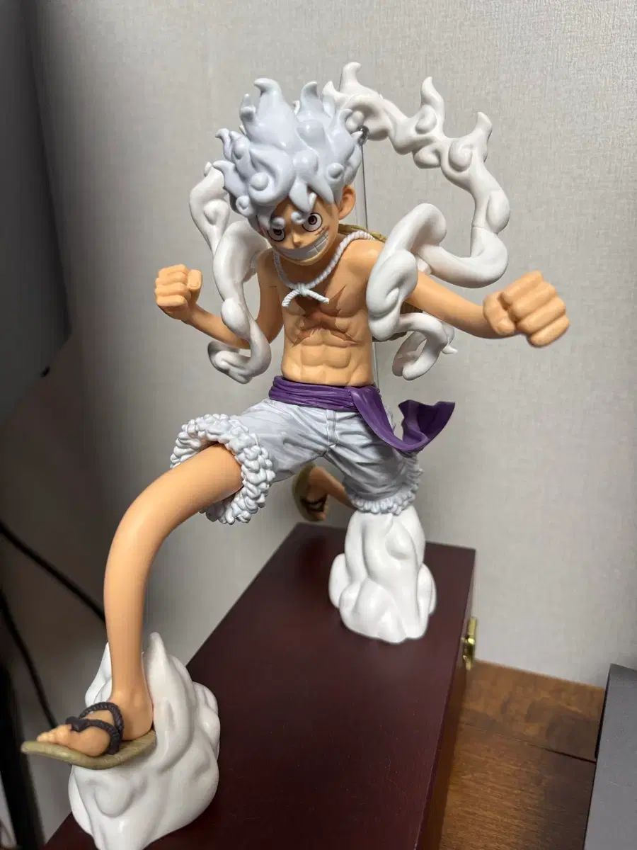 ONE PIECE ルフィ ギア5 ニカ フィギュア