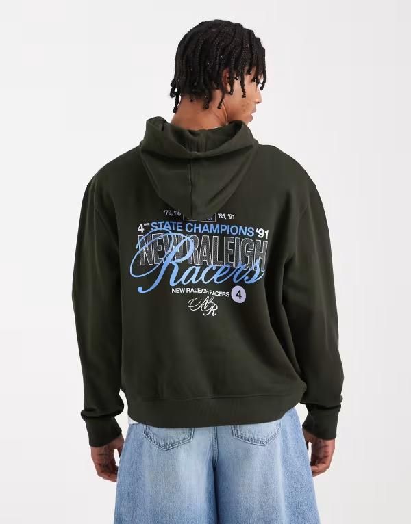 エイソス メンズ アウター パーカー・スウェット プリント パーカー ASOS DESIGN dropped shoulder boxy hoodie with Racers text print R