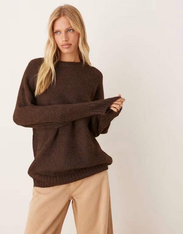 エイソス レディース アウター ニット・セーター クルーネック セーター ASOS DESIGN oversized crew neck cocoon fluffy sweater in chocol