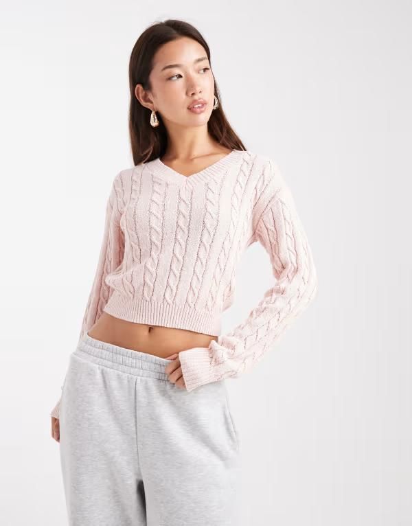 コットンオン レディース アウター ニット・セーター Vネック セーター クロップド Cotton On vneck cotton cropped cable sweater in peony Peo