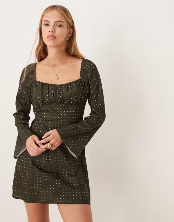 キスザスカイ レディース トップス ワンピース ドット柄 ミニワンピース ドット ミニ Kiss The Sky polka dot mini dress in forest FOREST GREEN