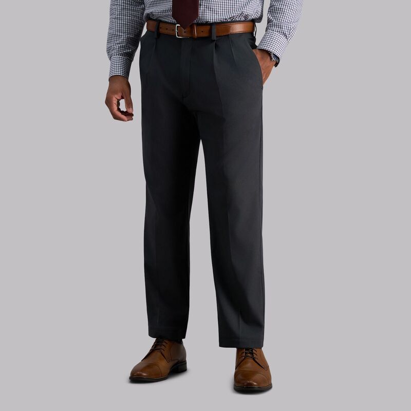 ハガー メンズ ボトムス カジュアルパンツ プリーツ Mens Haggar Cool Right Performance Flex ClassicFit Pleated Pants Dark Gra