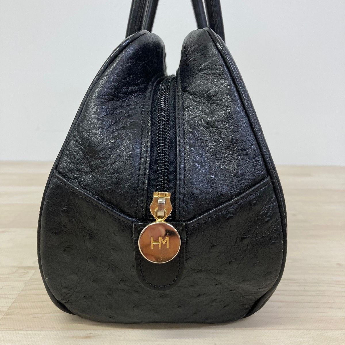 美品 HANAE MORI/ハナエモリ オーストリッチ調 ハンドバッグ ブラック