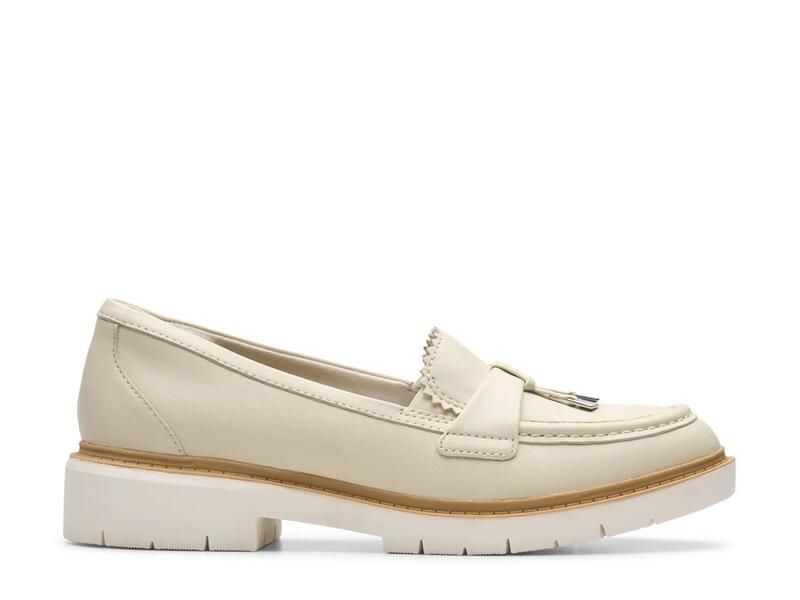 クラークス レディース シューズ サンダル ローファー ClarksWestlynn Bella Loafer Cream Leather クリーム