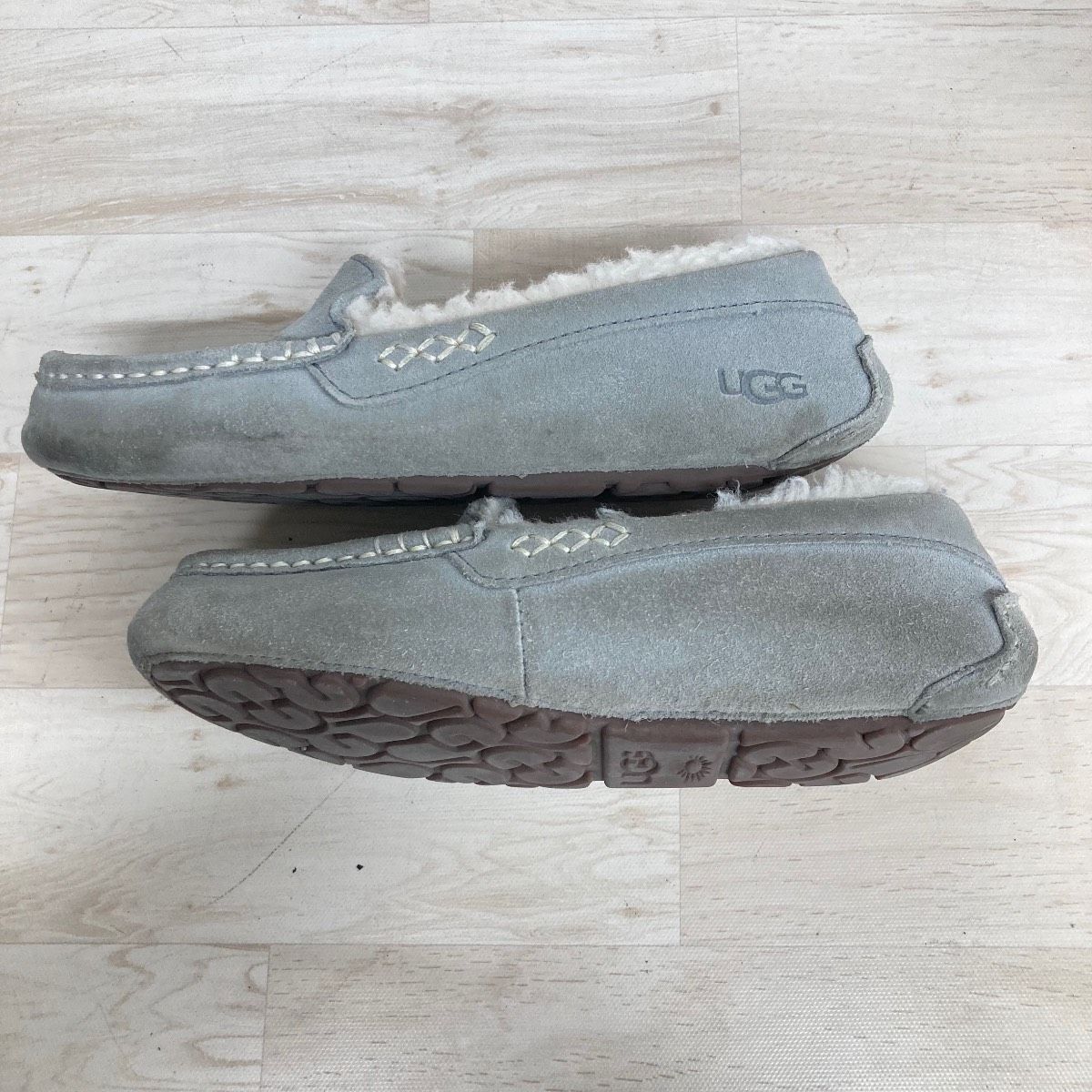 UGG アグ W ANSLEY モカシン/ローファー 23cm(USA6) LGRY ライトグレー