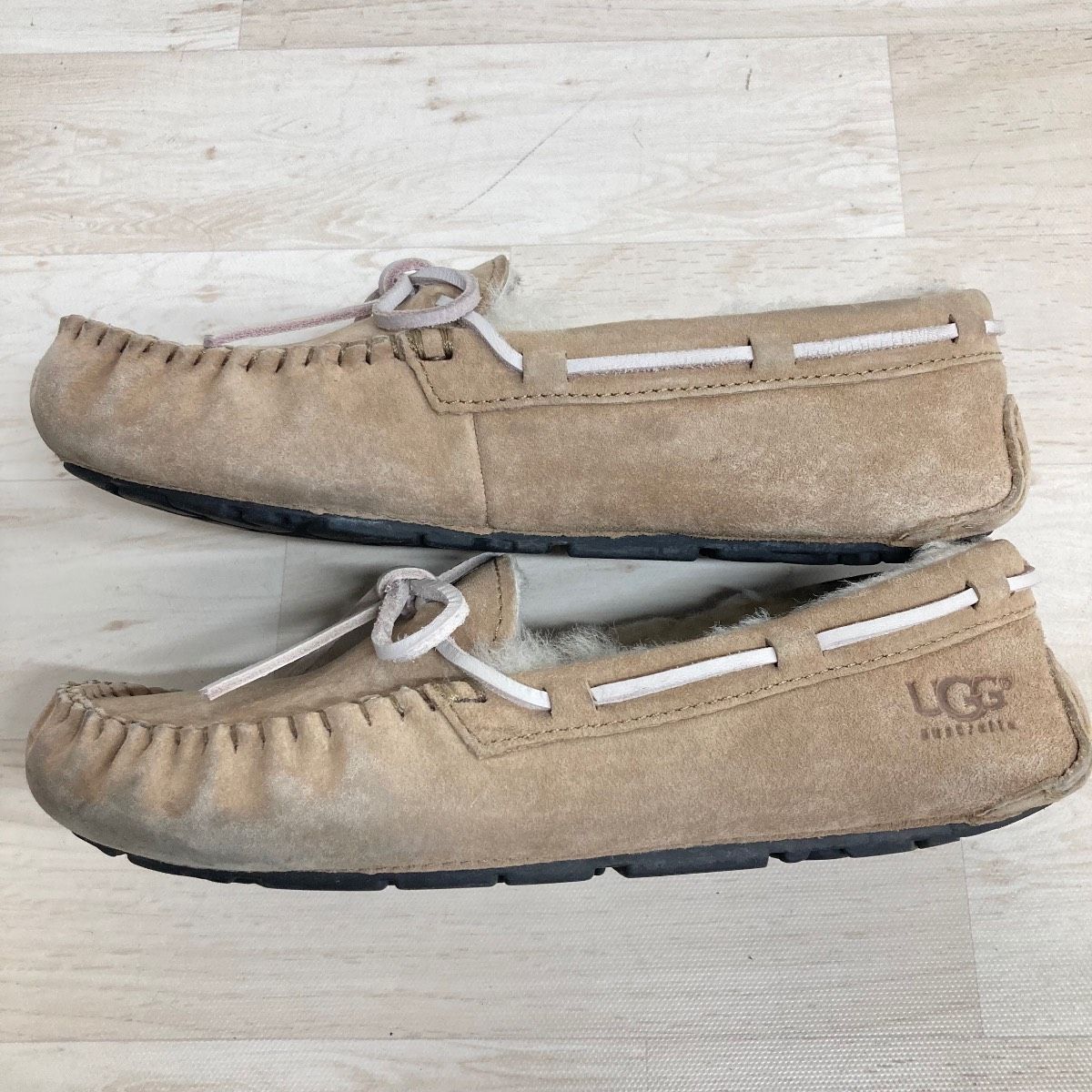 UGG モカシン 23cm キャメル S/N 5612 ムートン スリッポン/フラット