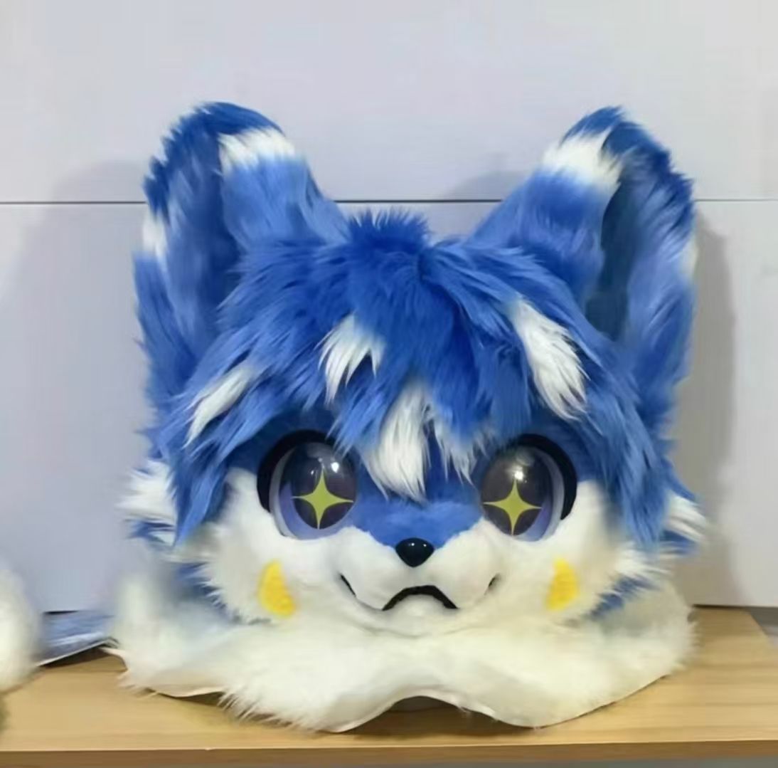 青白ウルフケモヘッド 星型瞳ふわもこファースーツ頭部 ハンドメイド受注生産 ケモイベントコスプレ撮影